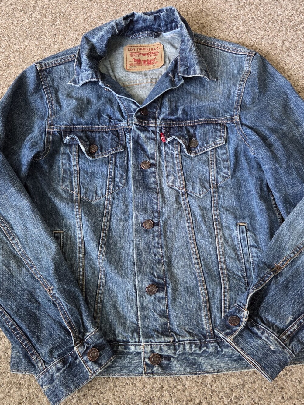 Levi's 70589 Denim Trucker Jacket Jean Jacket Men's Medium Vintage Wash Blue Y2K